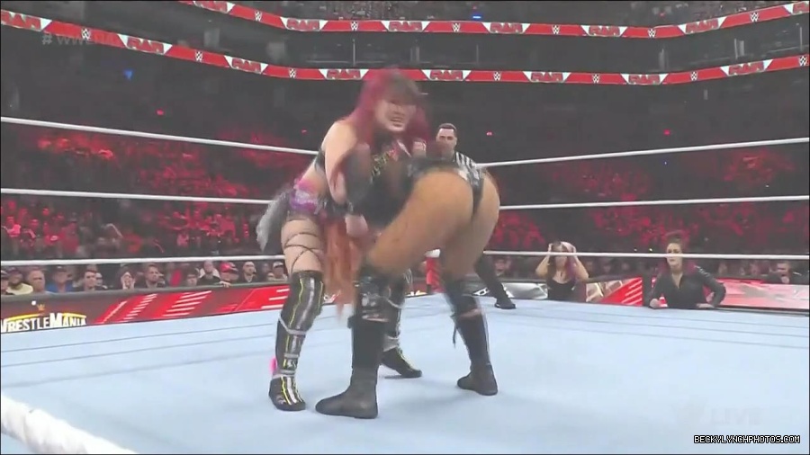 WWE_WrestleMania_Raw_2023_03_27_720p_HDTV_x264-NWCHD_mp4_001164951.jpg