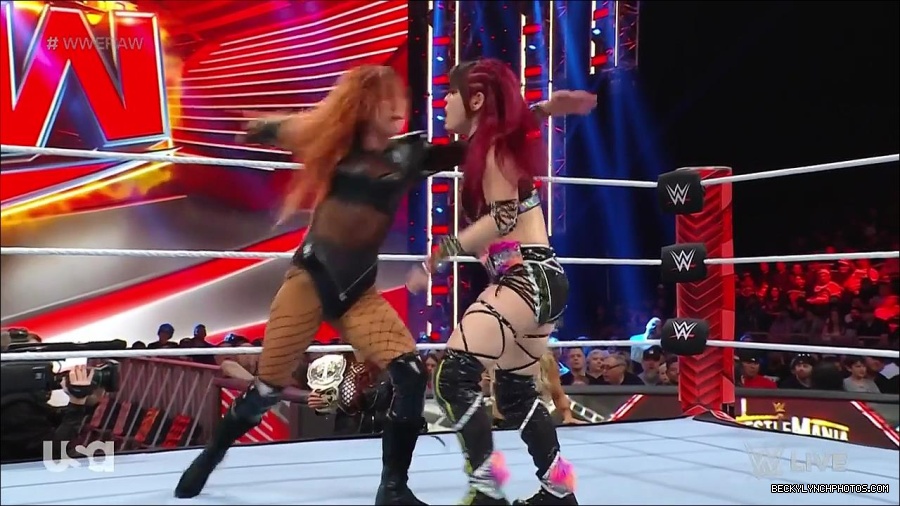 WWE_WrestleMania_Raw_2023_03_27_720p_HDTV_x264-NWCHD_mp4_001168221.jpg