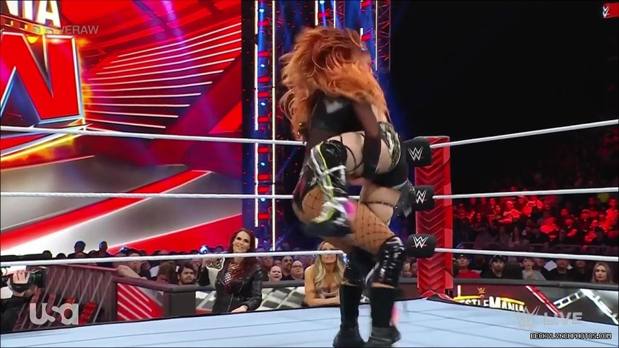 WWE_WrestleMania_Raw_2023_03_27_720p_HDTV_x264-NWCHD_mp4_001170557.jpg