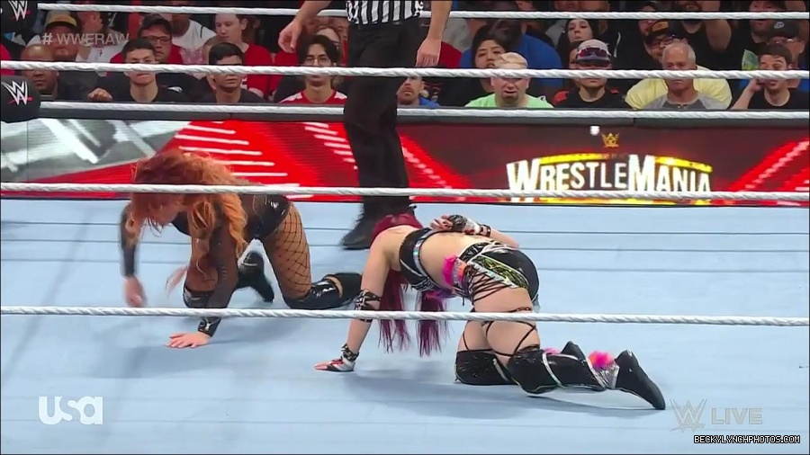 WWE_WrestleMania_Raw_2023_03_27_720p_HDTV_x264-NWCHD_mp4_001174227.jpg