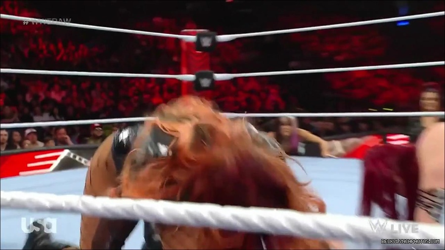 WWE_WrestleMania_Raw_2023_03_27_720p_HDTV_x264-NWCHD_mp4_001174961.jpg