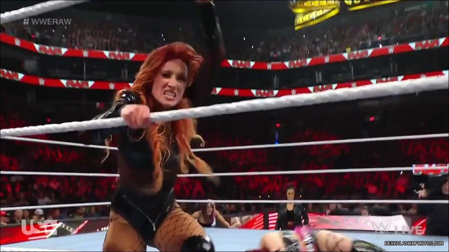 WWE_WrestleMania_Raw_2023_03_27_720p_HDTV_x264-NWCHD_mp4_001175829.jpg