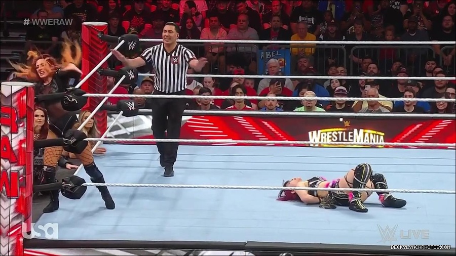 WWE_WrestleMania_Raw_2023_03_27_720p_HDTV_x264-NWCHD_mp4_001178231.jpg