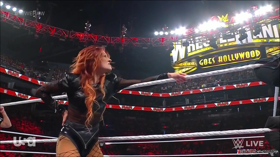 WWE_WrestleMania_Raw_2023_03_27_720p_HDTV_x264-NWCHD_mp4_001180233.jpg