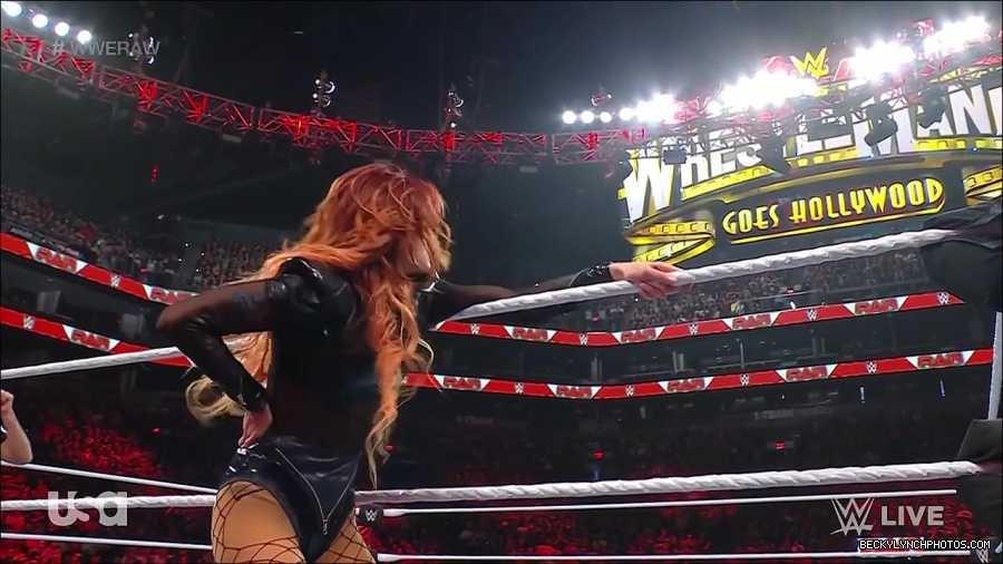 WWE_WrestleMania_Raw_2023_03_27_720p_HDTV_x264-NWCHD_mp4_001180634.jpg