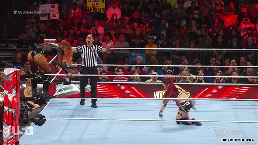 WWE_WrestleMania_Raw_2023_03_27_720p_HDTV_x264-NWCHD_mp4_001184971.jpg