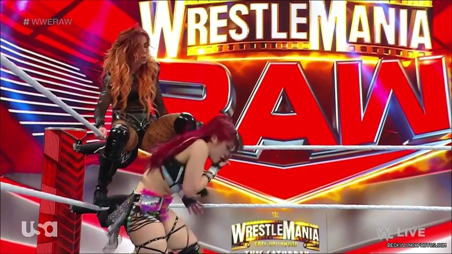 WWE_WrestleMania_Raw_2023_03_27_720p_HDTV_x264-NWCHD_mp4_001187040.jpg