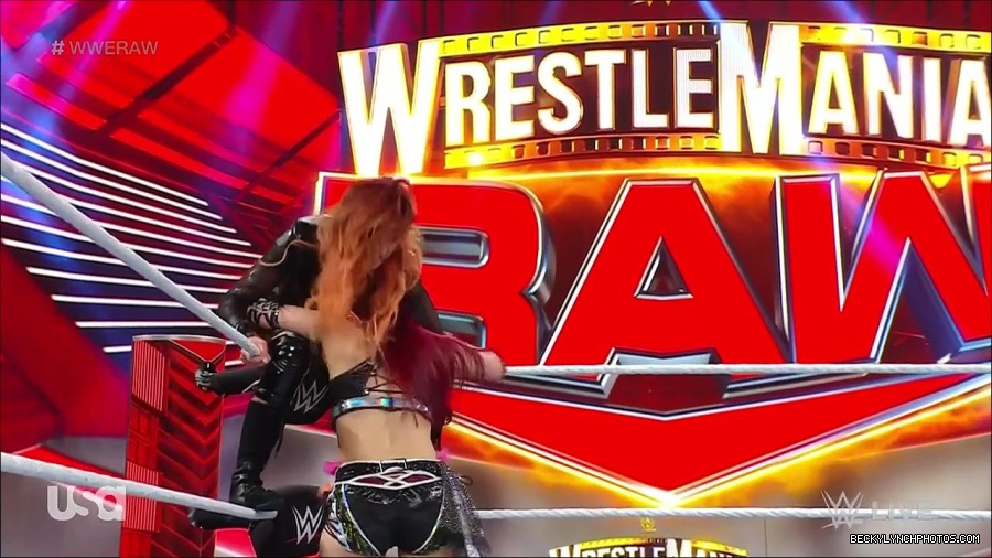 WWE_WrestleMania_Raw_2023_03_27_720p_HDTV_x264-NWCHD_mp4_001188975.jpg