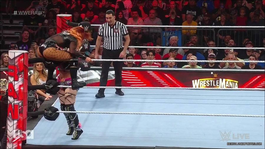 WWE_WrestleMania_Raw_2023_03_27_720p_HDTV_x264-NWCHD_mp4_001190177.jpg