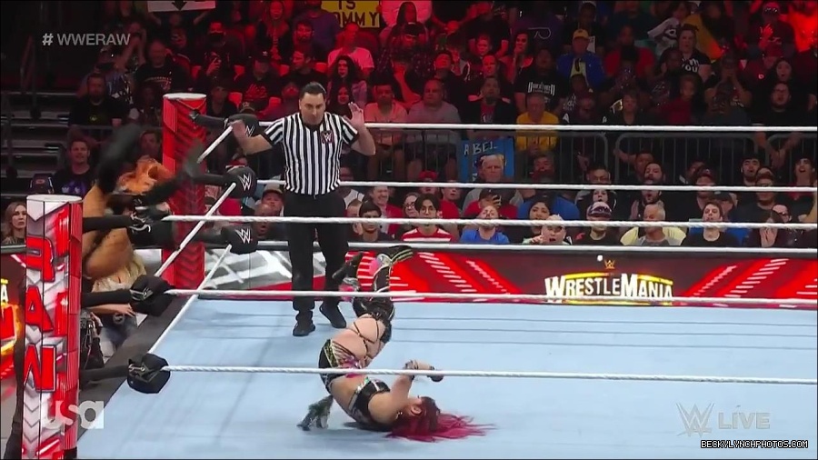 WWE_WrestleMania_Raw_2023_03_27_720p_HDTV_x264-NWCHD_mp4_001195449.jpg