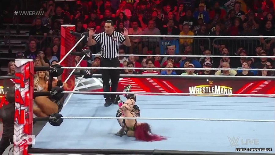 WWE_WrestleMania_Raw_2023_03_27_720p_HDTV_x264-NWCHD_mp4_001195782.jpg