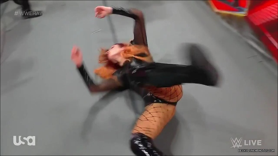 WWE_WrestleMania_Raw_2023_03_27_720p_HDTV_x264-NWCHD_mp4_001197451.jpg