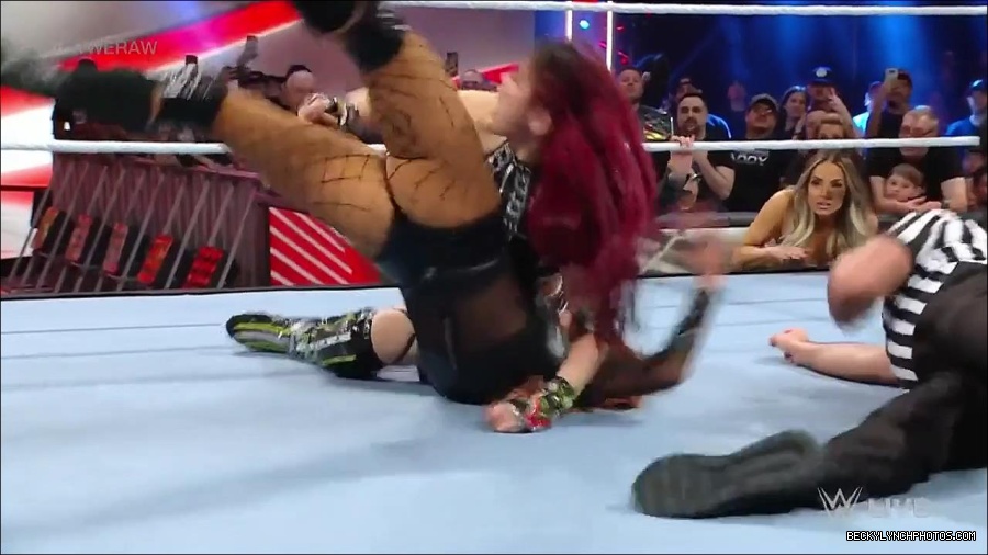 WWE_WrestleMania_Raw_2023_03_27_720p_HDTV_x264-NWCHD_mp4_001218605.jpg