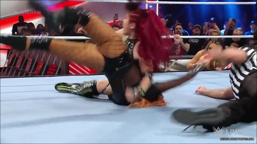 WWE_WrestleMania_Raw_2023_03_27_720p_HDTV_x264-NWCHD_mp4_001218672.jpg