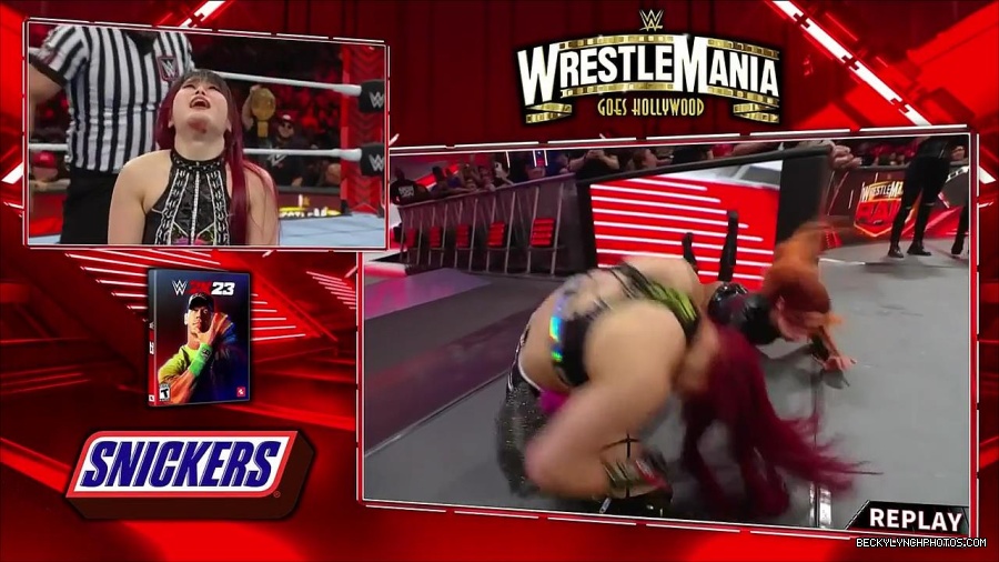 WWE_WrestleMania_Raw_2023_03_27_720p_HDTV_x264-NWCHD_mp4_001226680.jpg