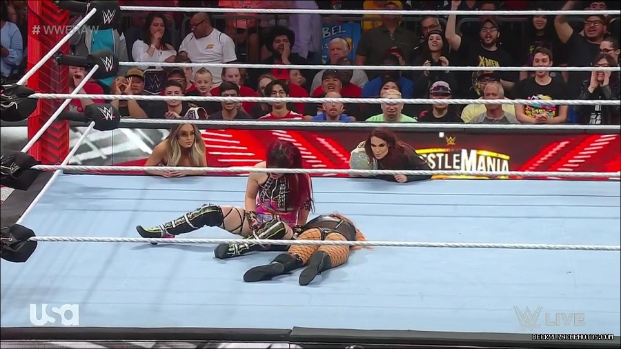 WWE_WrestleMania_Raw_2023_03_27_720p_HDTV_x264-NWCHD_mp4_001231818.jpg