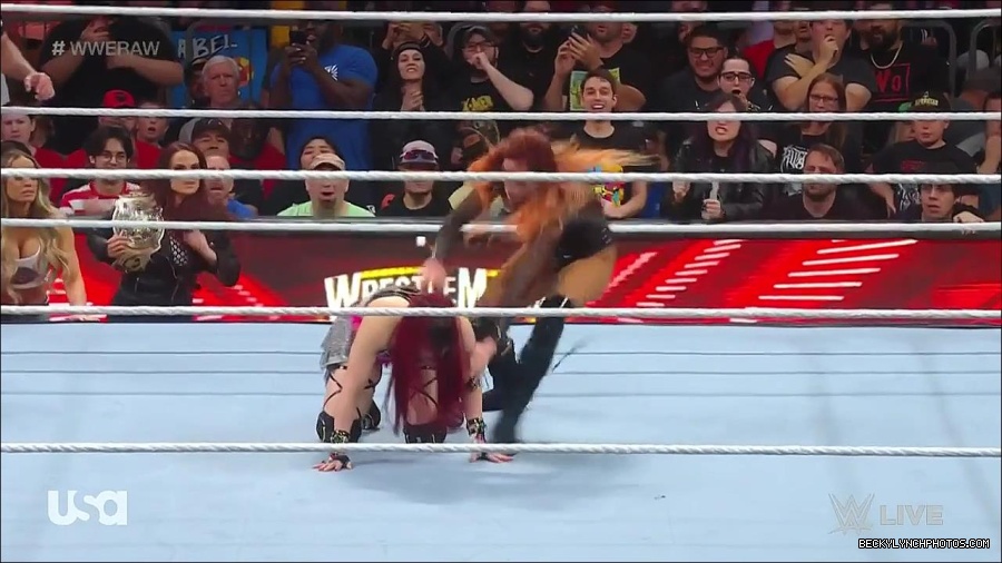 WWE_WrestleMania_Raw_2023_03_27_720p_HDTV_x264-NWCHD_mp4_001248635.jpg