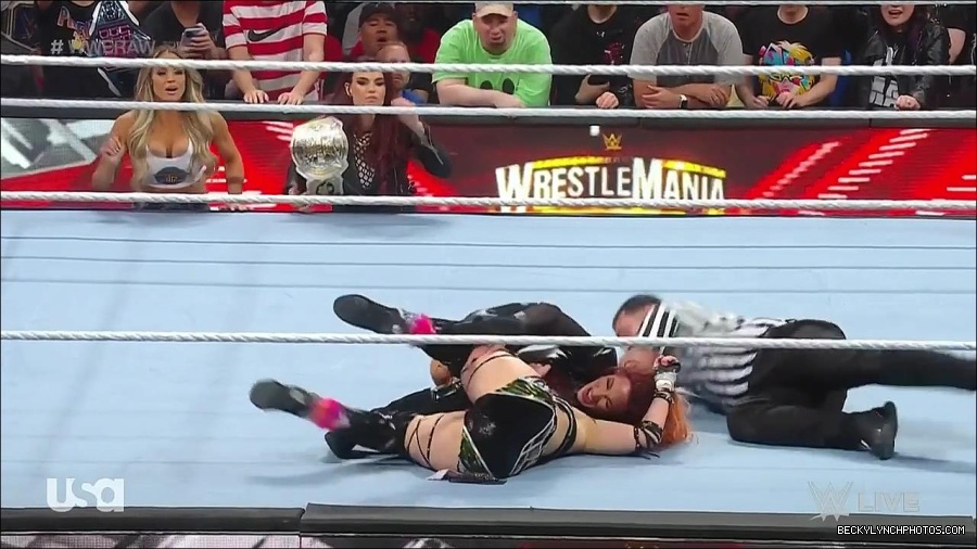 WWE_WrestleMania_Raw_2023_03_27_720p_HDTV_x264-NWCHD_mp4_001254641.jpg