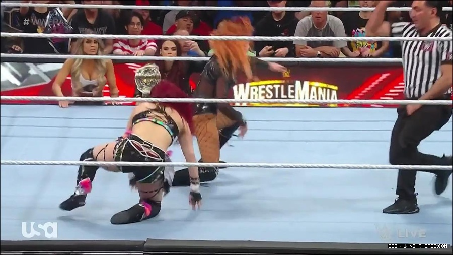 WWE_WrestleMania_Raw_2023_03_27_720p_HDTV_x264-NWCHD_mp4_001256643.jpg