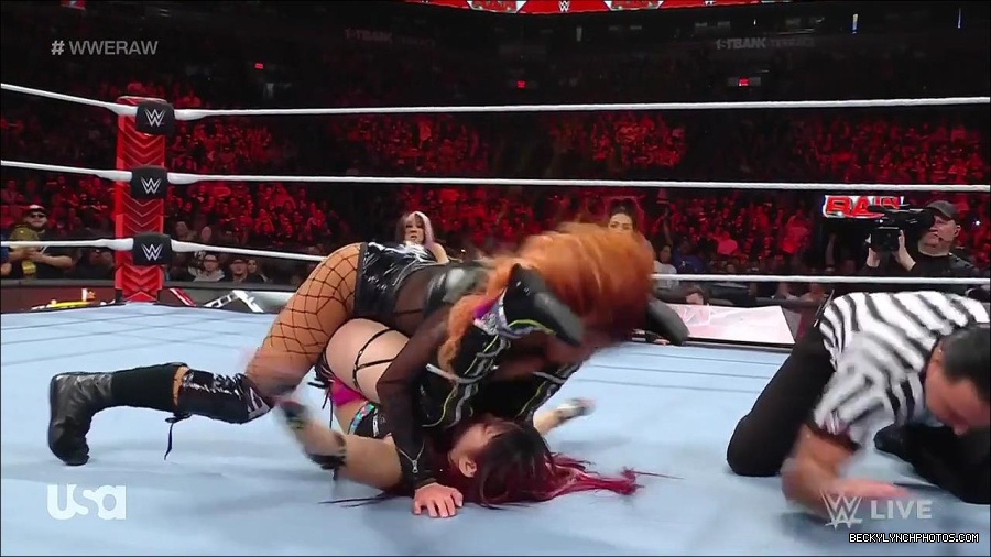 WWE_WrestleMania_Raw_2023_03_27_720p_HDTV_x264-NWCHD_mp4_001262649.jpg