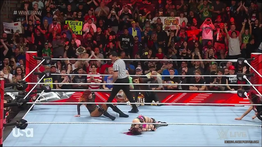 WWE_WrestleMania_Raw_2023_03_27_720p_HDTV_x264-NWCHD_mp4_001271057.jpg