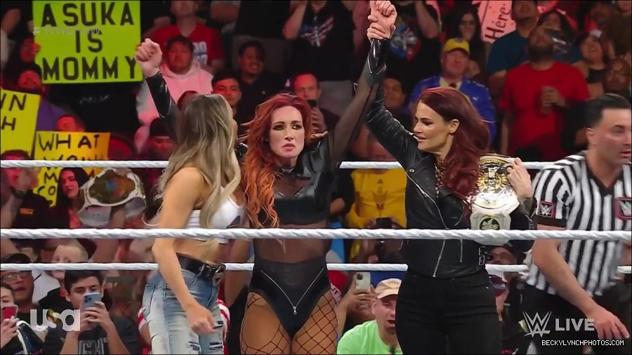 WWE_WrestleMania_Raw_2023_03_27_720p_HDTV_x264-NWCHD_mp4_001281067.jpg