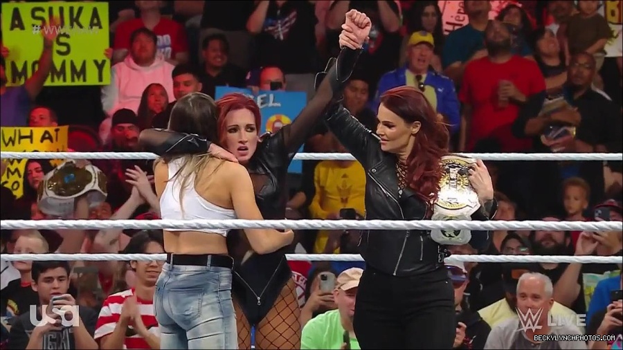 WWE_WrestleMania_Raw_2023_03_27_720p_HDTV_x264-NWCHD_mp4_001281868.jpg