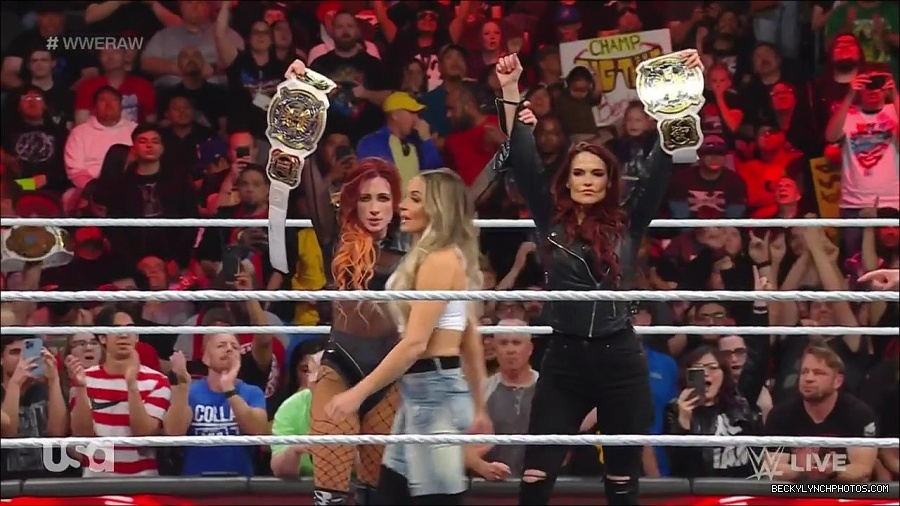 WWE_WrestleMania_Raw_2023_03_27_720p_HDTV_x264-NWCHD_mp4_001307894.jpg