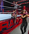 WWE_WrestleMania_Raw_2023_03_27_720p_HDTV_x264-NWCHD_mp4_000865919.jpg