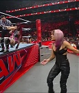 WWE_WrestleMania_Raw_2023_03_27_720p_HDTV_x264-NWCHD_mp4_000868321.jpg