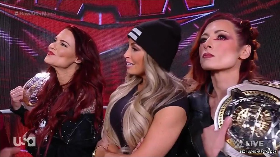 WWE_Monday_Night_Raw_2023_04_03_720p_HDTV_x264-NWCHD_mp4_007875121.jpg