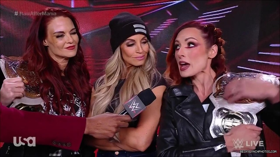 WWE_Monday_Night_Raw_2023_04_03_720p_HDTV_x264-NWCHD_mp4_007915962.jpg