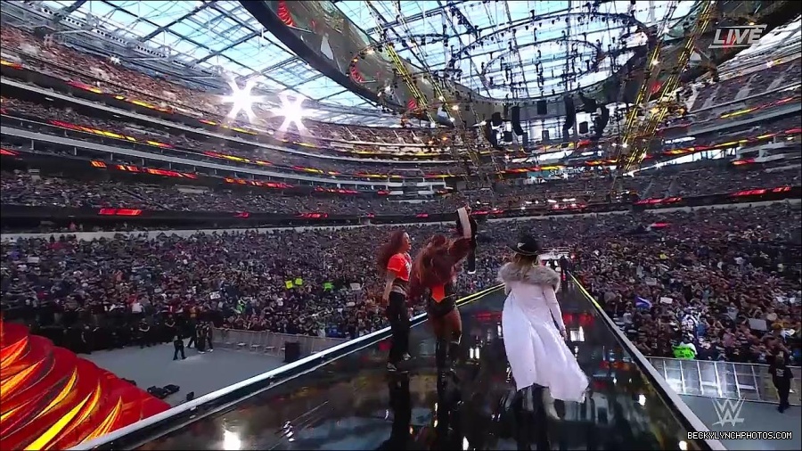 WWE_WrestleMania_39_Saturday_720p_WEB_h264-HEEL_mp4_005365954.jpg