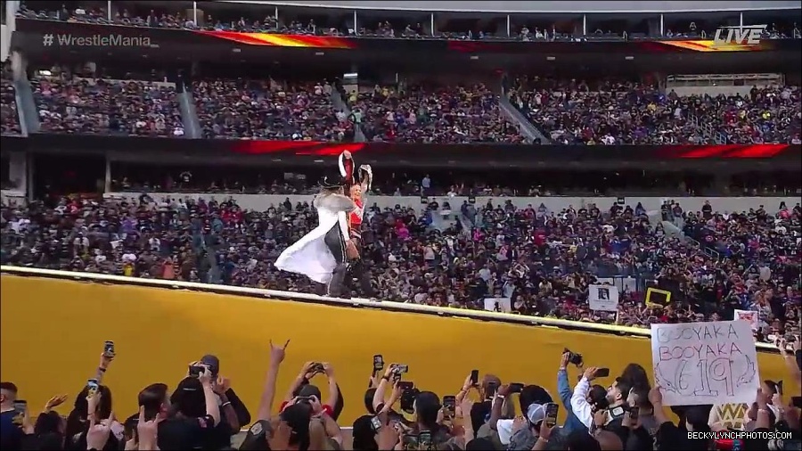 WWE_WrestleMania_39_Saturday_720p_WEB_h264-HEEL_mp4_005383620.jpg