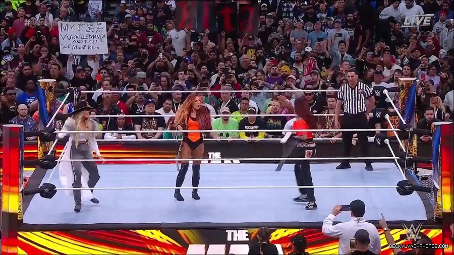 WWE_WrestleMania_39_Saturday_720p_WEB_h264-HEEL_mp4_005423220.jpg