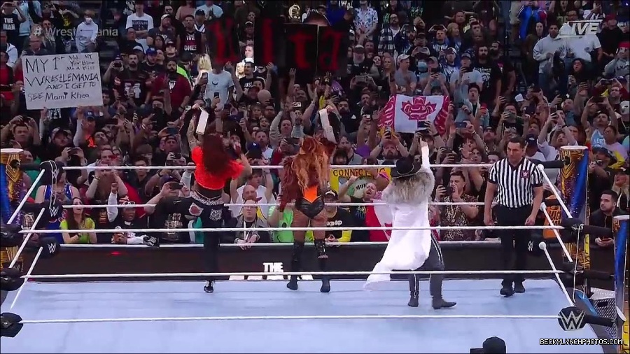 WWE_WrestleMania_39_Saturday_720p_WEB_h264-HEEL_mp4_005435620.jpg