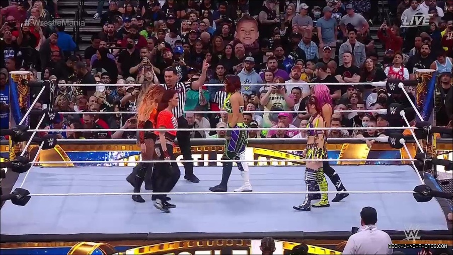 WWE_WrestleMania_39_Saturday_720p_WEB_h264-HEEL_mp4_005460020.jpg