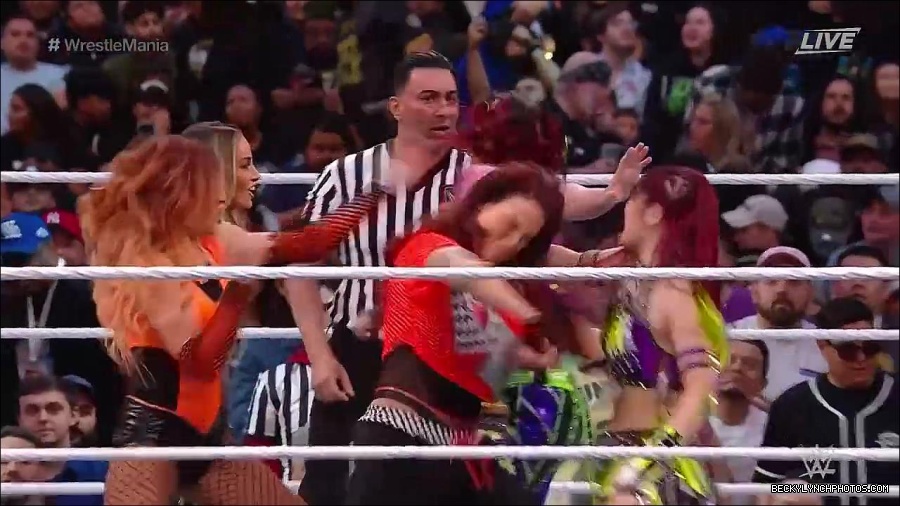 WWE_WrestleMania_39_Saturday_720p_WEB_h264-HEEL_mp4_005465220.jpg