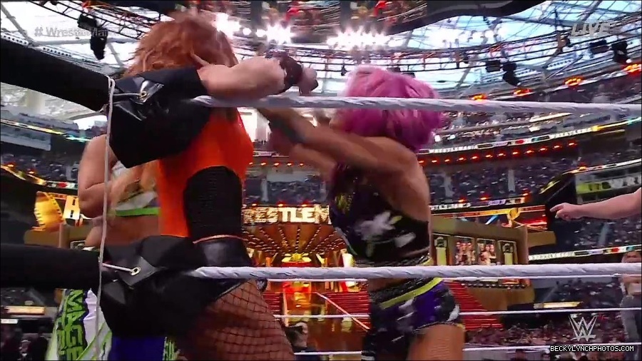 WWE_WrestleMania_39_Saturday_720p_WEB_h264-HEEL_mp4_005504820.jpg