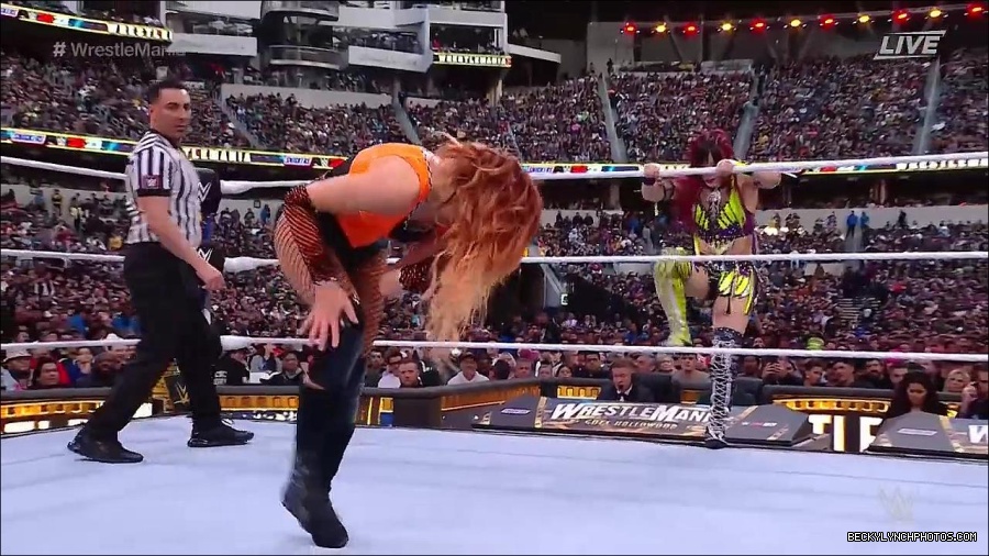 WWE_WrestleMania_39_Saturday_720p_WEB_h264-HEEL_mp4_005552820.jpg