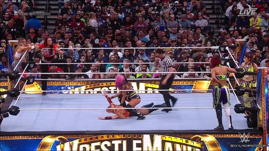 WWE_WrestleMania_39_Saturday_720p_WEB_h264-HEEL_mp4_005600420.jpg