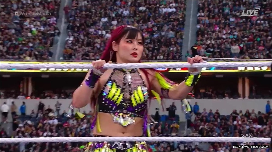 WWE_WrestleMania_39_Saturday_720p_WEB_h264-HEEL_mp4_005630020.jpg