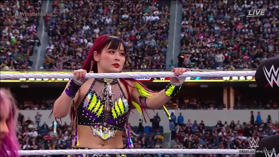 WWE_WrestleMania_39_Saturday_720p_WEB_h264-HEEL_mp4_005630420.jpg