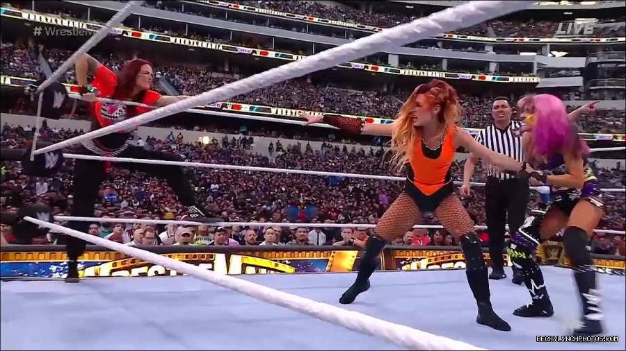 WWE_WrestleMania_39_Saturday_720p_WEB_h264-HEEL_mp4_005699320.jpg