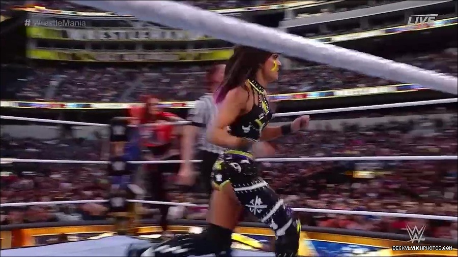 WWE_WrestleMania_39_Saturday_720p_WEB_h264-HEEL_mp4_005705320.jpg