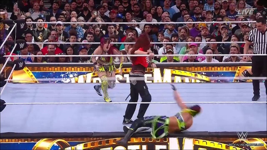 WWE_WrestleMania_39_Saturday_720p_WEB_h264-HEEL_mp4_005723720.jpg