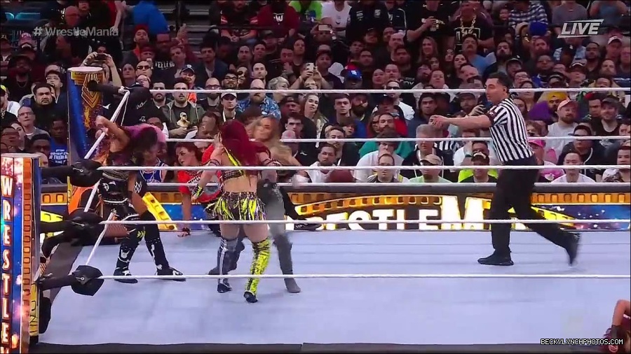 WWE_WrestleMania_39_Saturday_720p_WEB_h264-HEEL_mp4_005961120.jpg