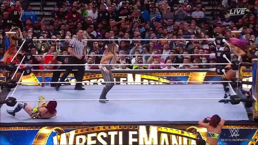 WWE_WrestleMania_39_Saturday_720p_WEB_h264-HEEL_mp4_005964720.jpg
