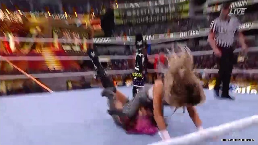 WWE_WrestleMania_39_Saturday_720p_WEB_h264-HEEL_mp4_005965920.jpg