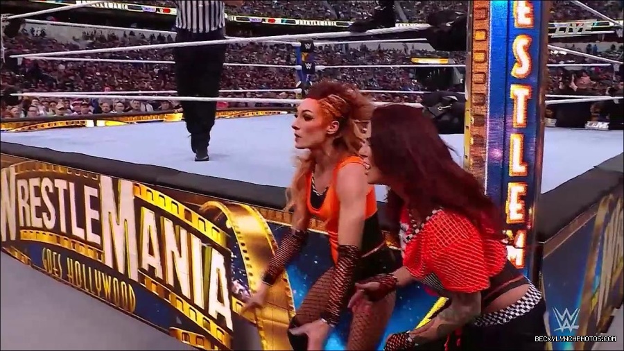 WWE_WrestleMania_39_Saturday_720p_WEB_h264-HEEL_mp4_006048720.jpg